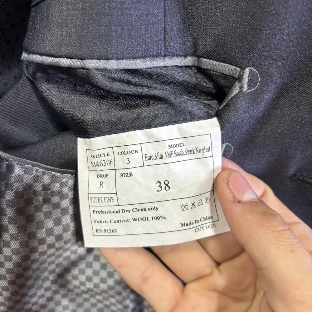 Mantoni‎ Suit Jacket Mens 38R Gray Wool Slim Fit Two Button Business Formal